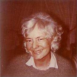 Gsaenger, Gustav; Familienfotos: Gustav Gsaenger und Familienangehörige - Porträt Angela Gsaenger