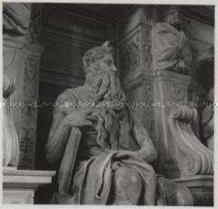Rom, Kirche St. Peter in den Ketten, Michelangelos Grabmal für Papst Julius II., Moses