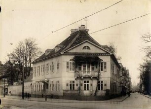 Weinbrenner-Gebäude in Karlsruhe und Umgebung. Karlstraße/Ecke Herrenstraße, Weltzien'sches Haus. Karlstor