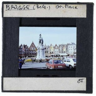 Brügge, Grand Place, Denkmal für Jan Breydel und Pieter de Coninck