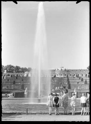 Potsdam, Park Sanssouci, Schloss Sanssouci mit Großer Fontäne.