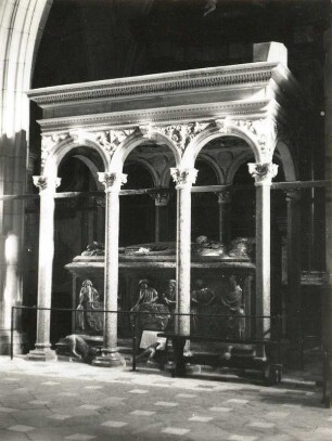 Kraków. Wawel. Kathedrale. Grabmal des Königs Władysław III.