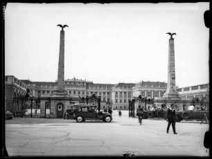 Wien: Haupttor von Schloss Schönbrunn