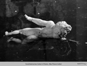 Schwimmender Putto