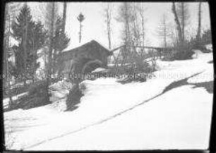 Winterliche Landschaft mit Bauernhaus