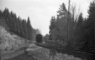 Lok 12, Strecke Gammertingen - Neufra, Steinbruch bei Kilometer 26.3, Lokführer Mathias Wannenmacher