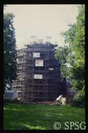 Potsdam, Park Sanssouci, Belvedere Klausberg, eingerüstet.