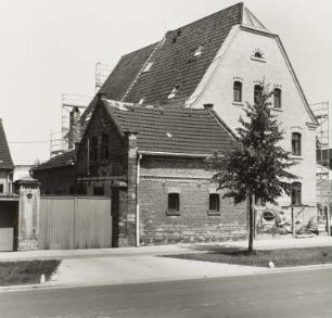 Nebengebäude : Gehöft (um 1800). Nebengebäude gegen Alte Schänke (Wohnhaus), Nr. 19