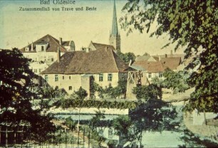 Trave mit Blick auf Blaues Haus und Peter-Paul-Kirche