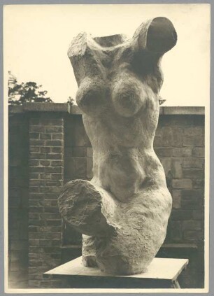 Weiblicher Torso, 1925/29, Gips