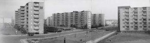 Panorama, Blick auf die Wohnsiedlung Otto-Suhr-Siedlung am Waldeckpark. Berlin-Kreuzberg, Alexandrinenstraße