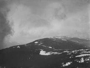 Gebirgslandschaft : Blick in eine Gebirgslandschaft der Südkarpaten.