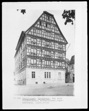 Spendhaus & Ehemals Fruchtkasten