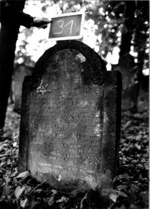 Grabstein 31 [Nir S. 42 Nr. 3.01]