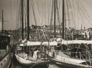 Channes. Segelboote im Gare Maritime Cannes