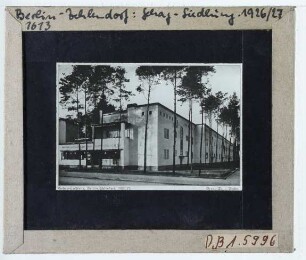 Berlin, Siedlung Onkel Toms Hütte (Waldsiedlung Zehlendorf, Gehag-Siedlung) : Ecke Im Gestell, Riemeisterstr., Blick nach N