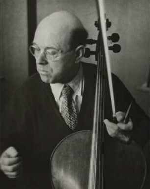 Der Cellist und Dirigent Pablo Casals