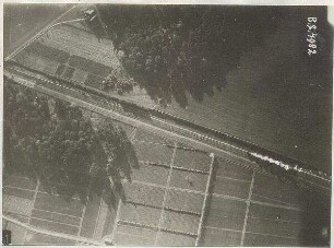 Personenzug zw. Maisach und Olching (1500 m)