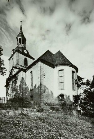 Molsdorf, Schlosskirche St. Trinitatis, Ansicht von Südosten