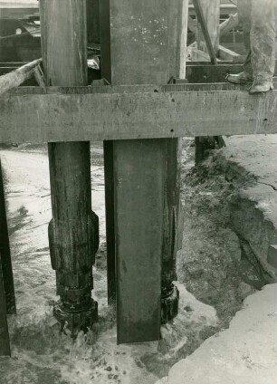 Hafeneinfahrt, 1957