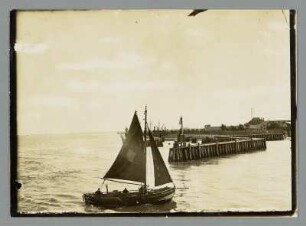 Einfahrt vor Cuxhaven
