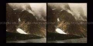 Wilde Felsen-Scenerie im Romsdal