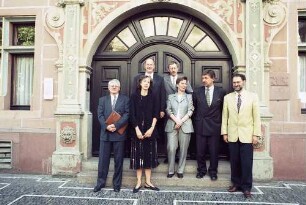Freiburg im Breisgau: Regierungspräsident Sven von Ungern-Sternberg empfängt die Kantonsregierung aus Basel