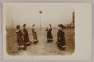 Ballspiel der Damen des Hamburger M.T.V.