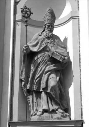 Statue des Heiligen Adalbert