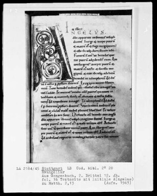 Evangeliar — Initiale A (ngelus domini), Folio 16recto