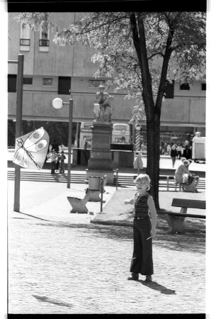 Kleinbildnegativ: Mehringplatz, Stresemannstraße, 1976