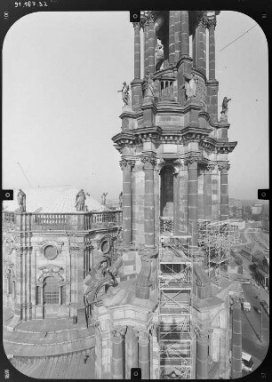 Hofkirche, Turm