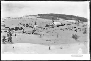 Blick auf Altenberg mit Schnee