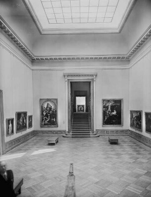 Flucht der Oberlichtsäle : Gemäldegalerie. Erstes Obergeschoss, Raum 106 (Italiener)