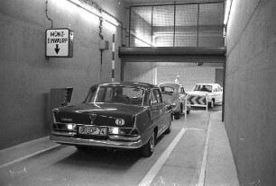 Inbetriebnahme der Tiefgarage am Schloßplatz.