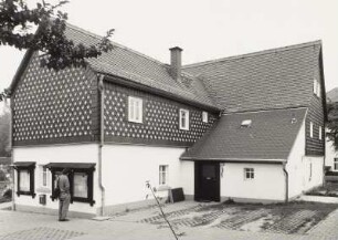 Wohnhaus mit Tourist-Information