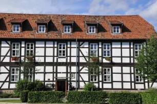 Quedlinburg - Historisches Fachwerkhaus : Neu aufgebautes historisches Fachwerkhaus an der Carl-Ritter-Straße, jetzt Hotel. Aufgenommen am 19. Juli 2012 in Quedlinburg