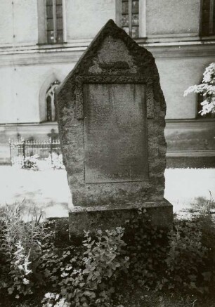 Gedenkstein für die Gefallenen des 1. Weltkrieges : Gedenkstein für die Gefallenen des 1. Weltkrieges. Sandstein (nach 1918). Kürbitz