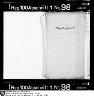 Korrespondenz Bischof Franz Wilhelms mit dem Kurfürsten von Köln über Kriegs- und Reichsangelegenheiten Enthält u.a.: Schreiben Kaiser Ferdinands III. an Kurköln; Schreiben Kurkölns an Kurbrandenburg; Korrespondenz Franz Wilhelms mit Leutnant Köpper; Kanzler und Rat des Stifts Minden an Kurköln; Verschiedene Schreiben Ferdinands III.; Graf von Trauttmansdorff an Kurköln; Vereinbarung Kurkölns mit Kurbrandenburg wegen umherstreifender Soldaten; Schreiben des Kurfürsten von Köln an den Administrator von Magdeburg; Kurkölnisches Schreiben an Kaiser Ferdinand III. und Korrespondenz Kurkölns mit Kursachsen; Schreiben der in Nürnberg versammelten Stände an den Kurfürsten von Köln