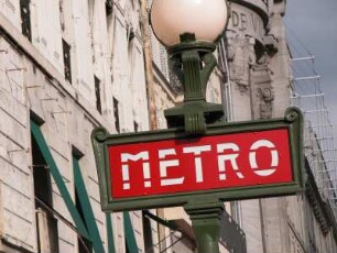 Metro-Schild