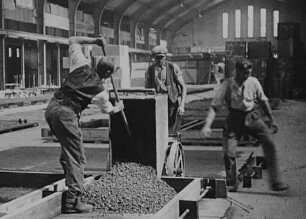 Die Häuserfabrik der Stadt Frankfurt am Main (1927) - Kurz-Dokumentarfilm