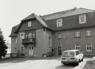 Ottendorf-Okrilla, Gehöft : Ottendorf-Okrilla. Gehöft, Förstereistraße 2b. Straßenansicht des Wohnhauses