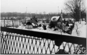 Grenzanlage am Bahngleis Drewitz