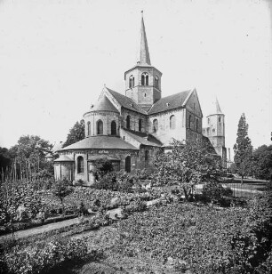 Hildesheim, St. Godehard, ehem. Benediktiner-Klosterkirche, von Nordosten