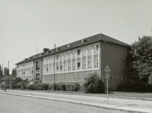 Wilhelm-Pieck-Schule, 3. Grundschule