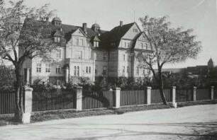 Reichenbach (Oberlausitz). Krankenhaus, Nieskyer Straße 12. Straßenansicht
