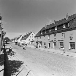 Johanngeorgenstadt : Gebäude mit Milchbar (Kaffee), Fisch HO,Eibenstocker Straße 52