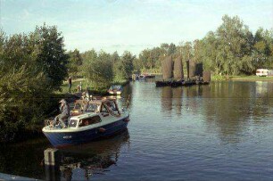 Worpswede: Moorlandschaft Hamme mit Moorseglern, bei Worpswede