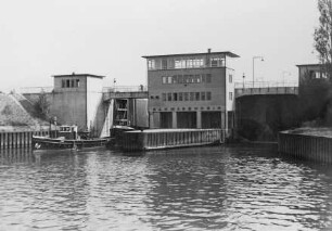 Schleuse Schwabenheim Unterhaupt