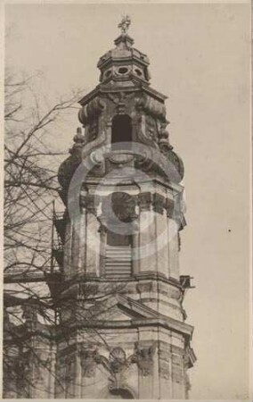 Südturm der Klosterkirche Grüssau von W